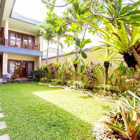 Sakura Guest House Canggu Exterior foto